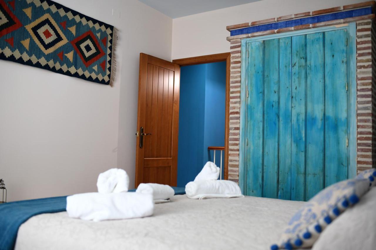 Casa Rural Blue Moon Guest House Cazalla de la Sierra Eksteriør bilde