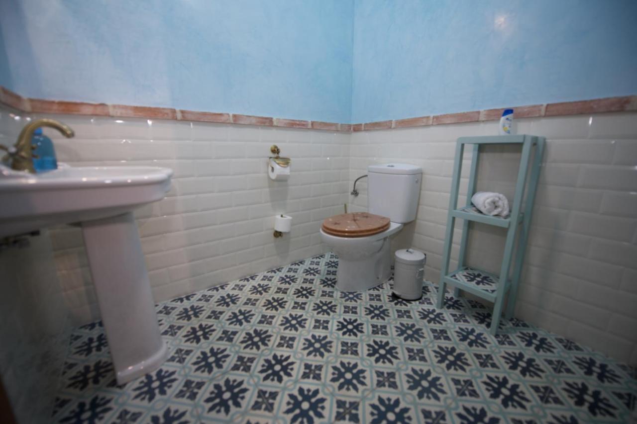 Casa Rural Blue Moon Guest House Cazalla de la Sierra Eksteriør bilde