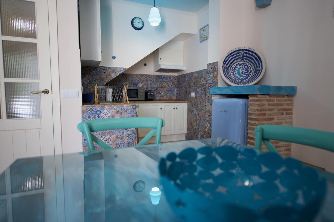 Casa Rural Blue Moon Guest House Cazalla de la Sierra Eksteriør bilde